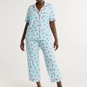 Charming Light Blue Cherry Print Women's Capri Pajama Set